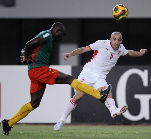 中国电竞上半年收入127亿直播占大头，电竞成促消费新引擎