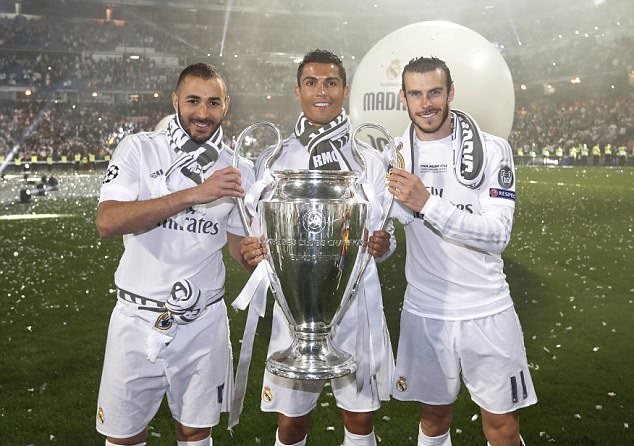 《尸姬之梦》将于明年1月12日发售 美少女卡牌爽玩